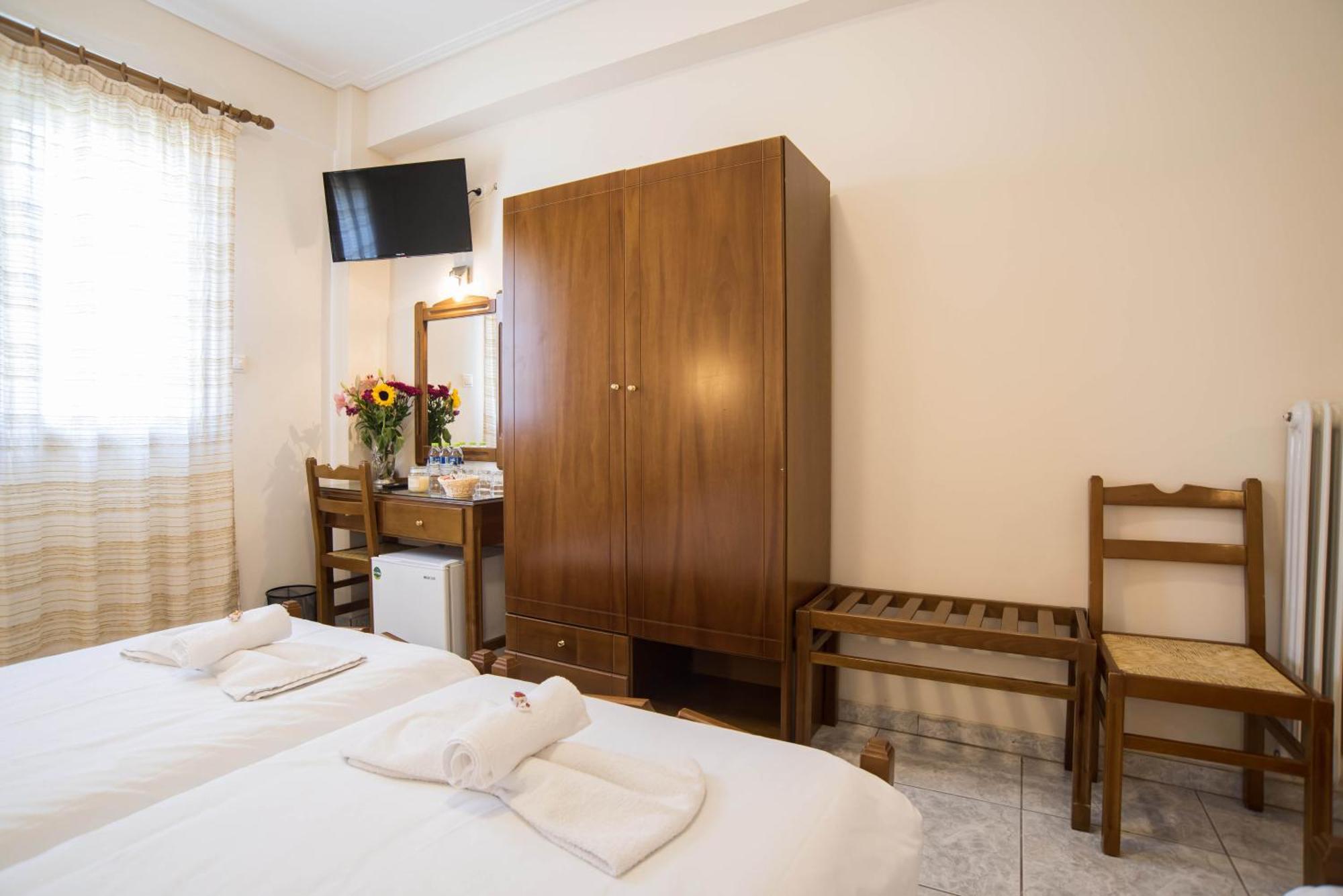 Tholos Hotel Делфи Екстериор снимка