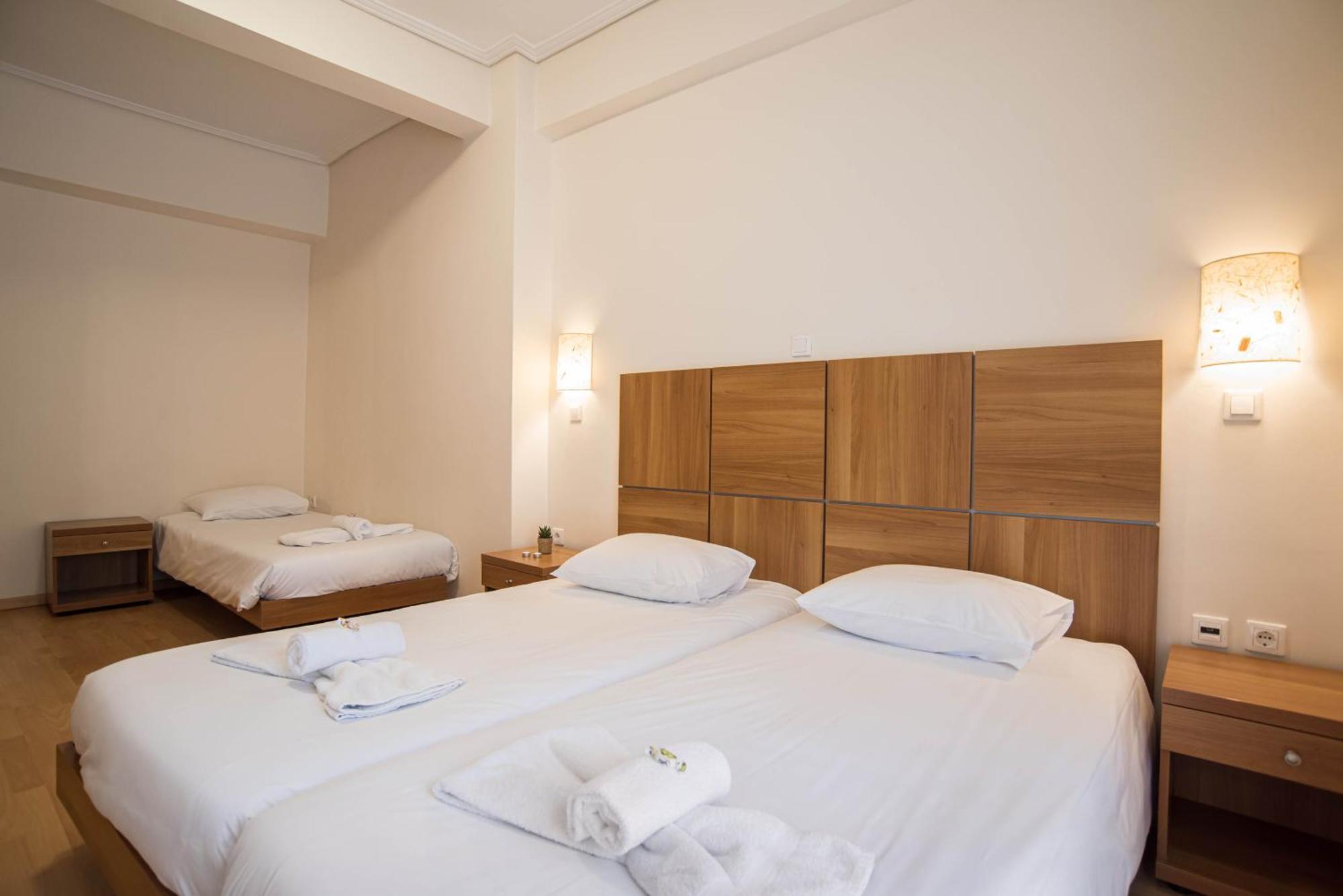 Tholos Hotel Делфи Екстериор снимка