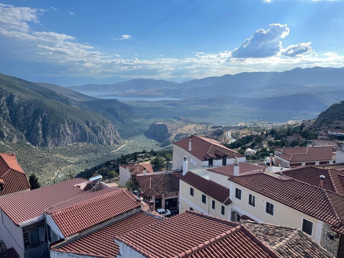 Tholos Hotel Делфи Екстериор снимка